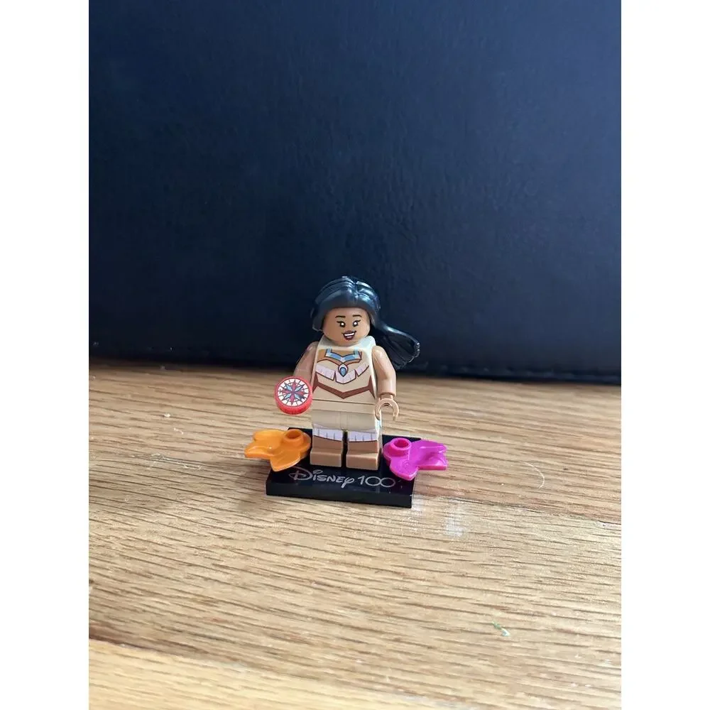 LEGO Disney 100 minifigures Pocahontas